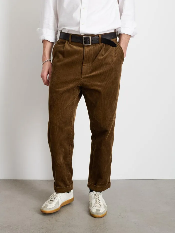 Alex Mill Standard Pleated Pant In Corduroy Saddle Men Suiting Blazers