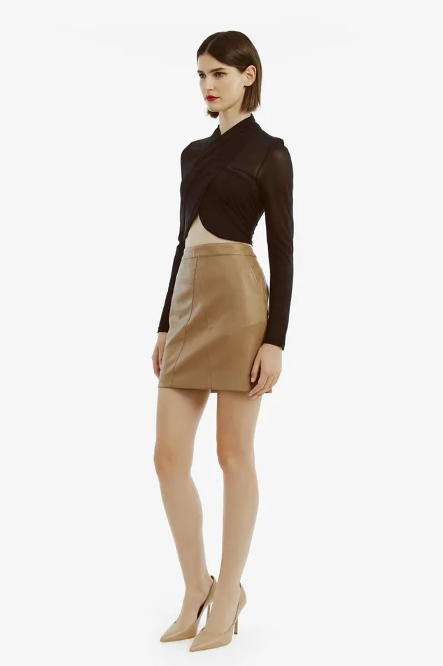 Bardot Shirts and Blouses Women Aliyah Top In Black Black Bardot Shirts and Blouses Women Aliyah Top In Black Black