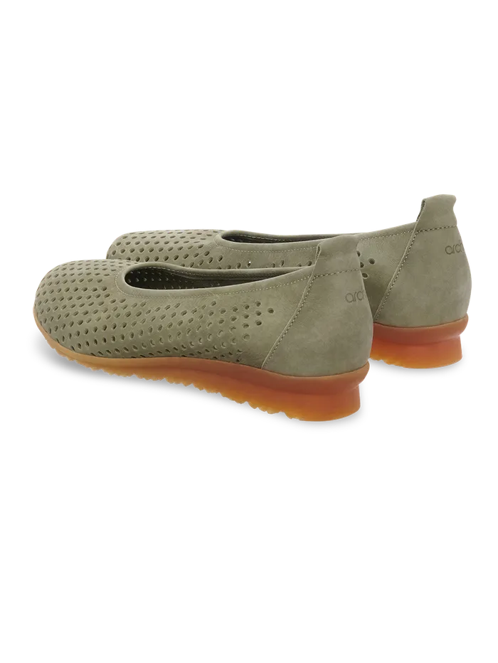 Barria ballerinas Barria ballerinas