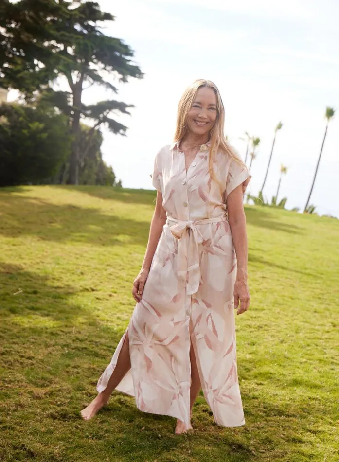 Button Front Belted Shirt Dress 8211 Fresco Floral Print Women Bella Dahl Midi Dresses Button Front Belted Shirt Dress 8211 Fresco Floral Print Women Bella Dahl Midi Dresses