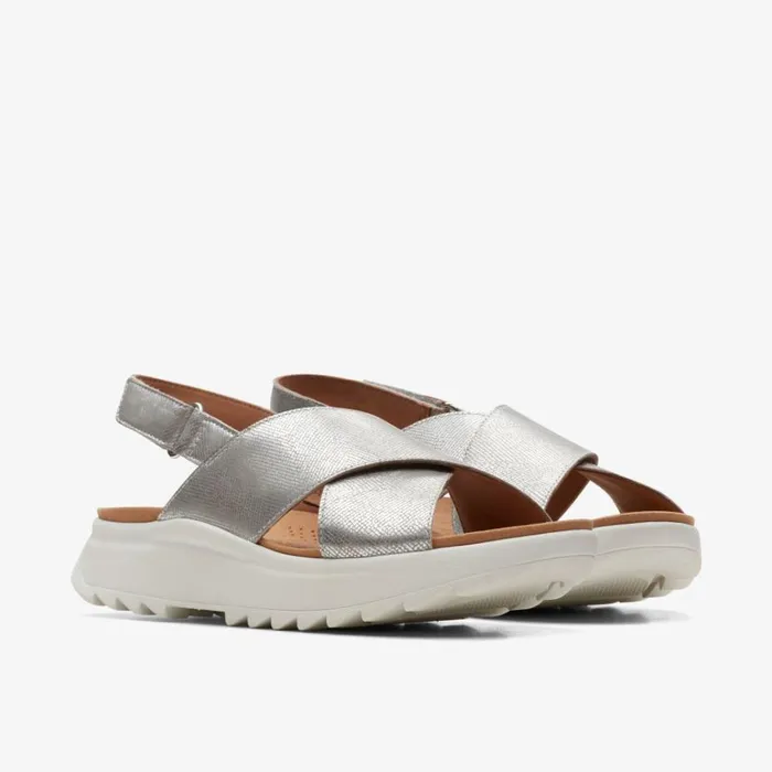 Clarks Dash Lite Wish Silver Metallic Flat Sandals Silver Metallic Women Wedge Sandals