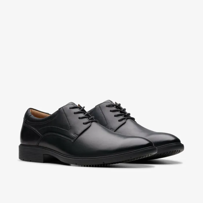 Clarks Eldredge Plain Black Leather Derby Shoe Black Leather Men High Grip Shoes And Boots