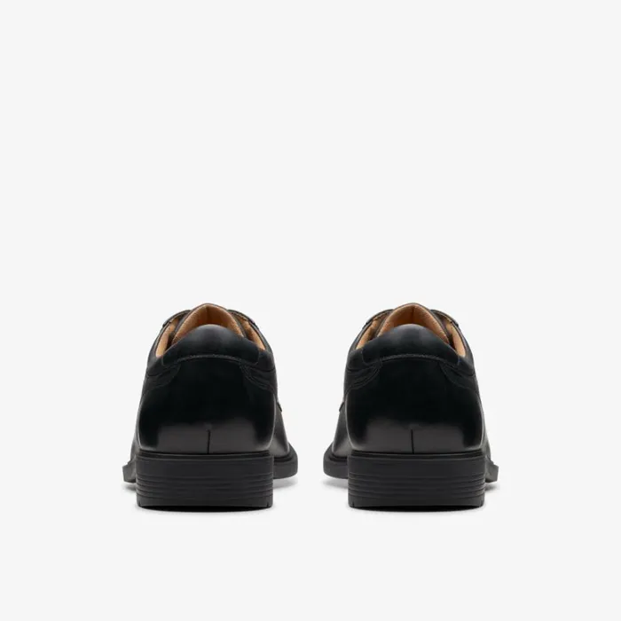 Clarks Eldredge Plain Black Leather Derby Shoe Black Leather Men High Grip Shoes And Boots