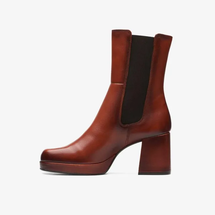 Clarks Pique Up Dark Tan Leather Chelsea Boots Dark Tan Leather Women Chelsea Boots