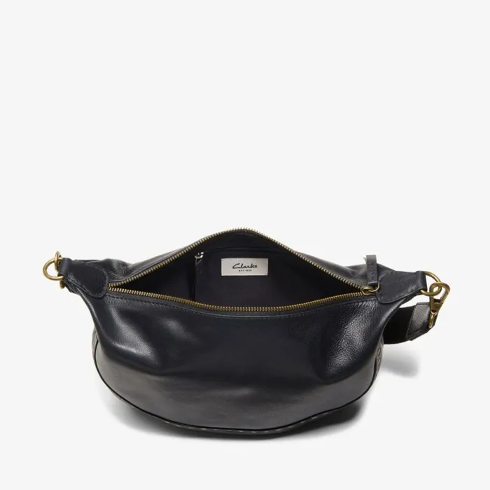 Clarks Utility Cross Black Leather Across Body Bag Black Leather Women Women039s Bags