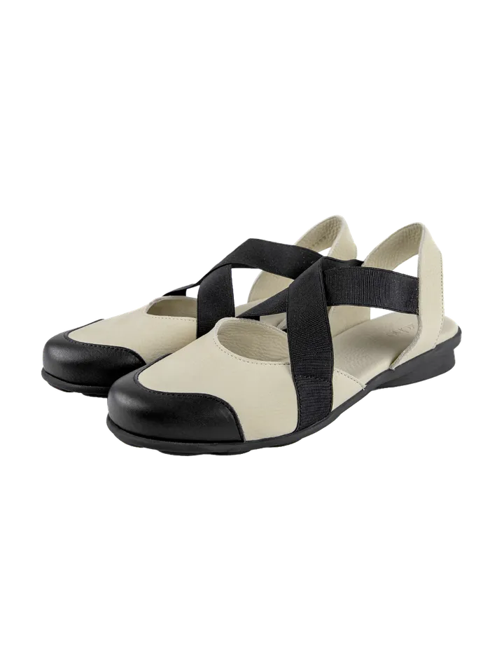 Denobi sandals