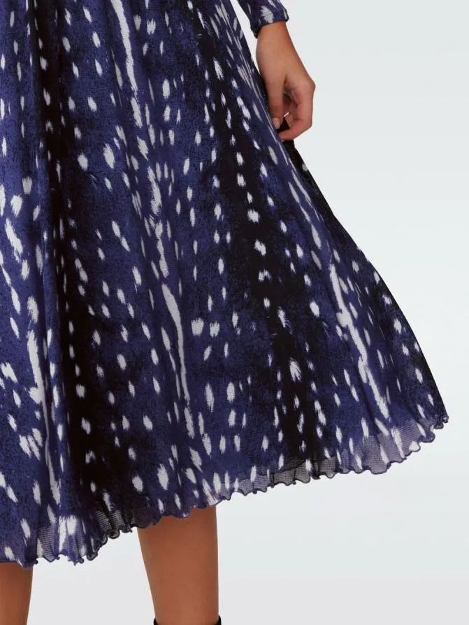 DVF Dresses Burton Mesh Dress Fawn Perfect Navy 8211 Women DVF Dresses Burton Mesh Dress Fawn Perfect Navy 8211 Women