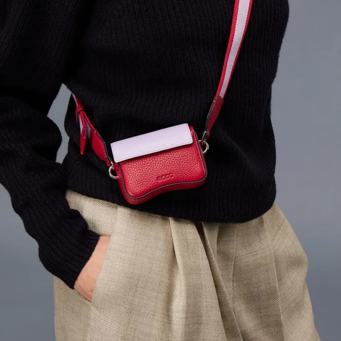 Ecco Small Leather Goods Bags and Accessories ECCO Textureblock Red Ecco Small Leather Goods Bags and Accessories ECCO Textureblock Red
