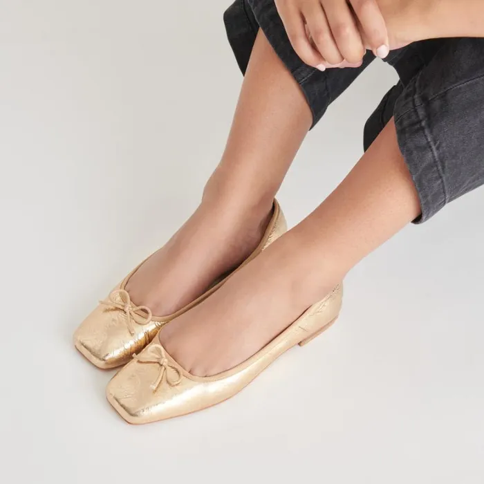 Flats and Loafers Women Dolce Vita Anisa Ballet Flats Gold Distressed Leather