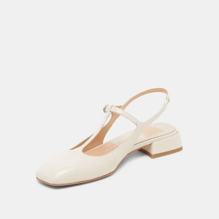 Flats and Loafers Women Dolce Vita Deidra Flats Cream Leather