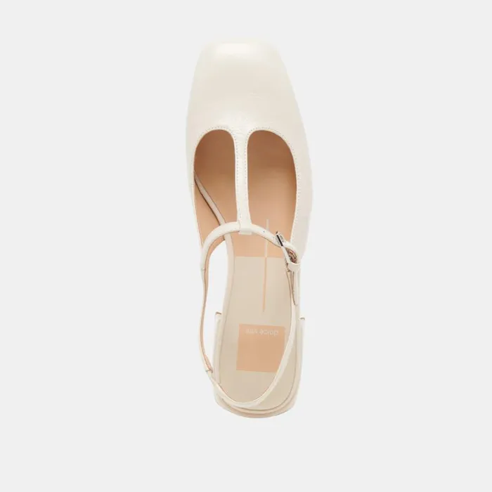 Flats and Loafers Women Dolce Vita Deidra Flats Cream Leather