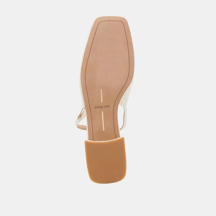 Flats and Loafers Women Dolce Vita Deidra Flats Cream Leather