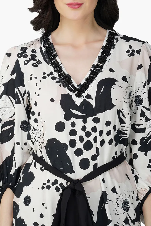 Garden Of Flower Printed Short Dress Garden Of Flower Printed Short Dress