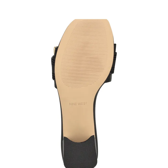 Garta Buckle Slide Sandals Garta Buckle Slide Sandals