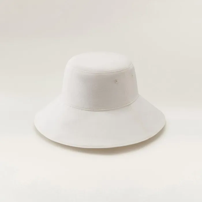 Helen Kaminski Daintree Off White Hats Bucket