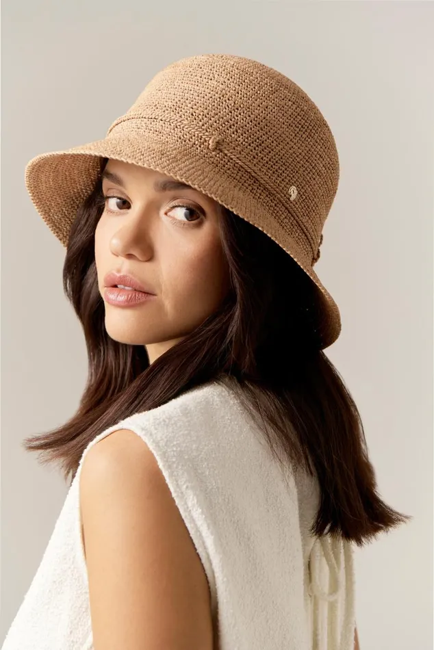 Helen Kaminski Villa 6 Nougat Hats Cloche