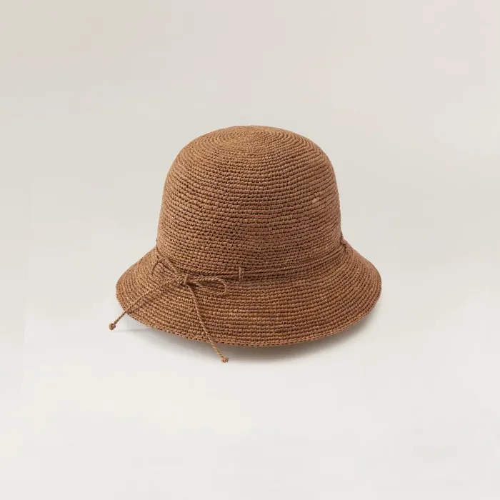 Helen Kaminski Villa 6 Nutshell Hats Cloche
