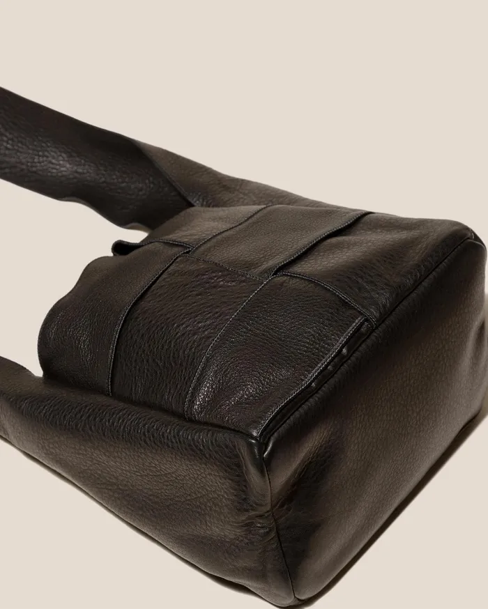 Hereu BENA BAG 8211 Interlaced Shoulder Bag WomenMen Shoulder Bags