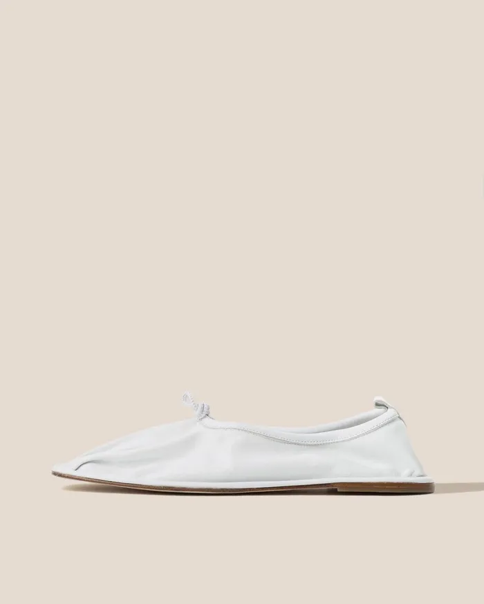 Hereu PUNTERA 8211 PleatedToe Pump Women Soft Shoes