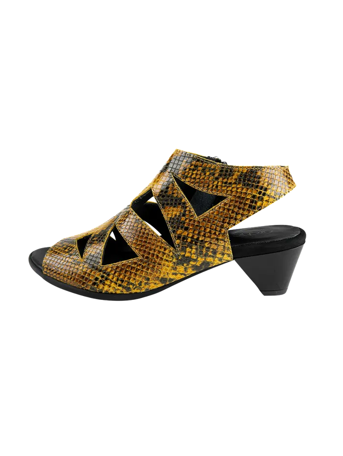 Iziako sandals Iziako sandals