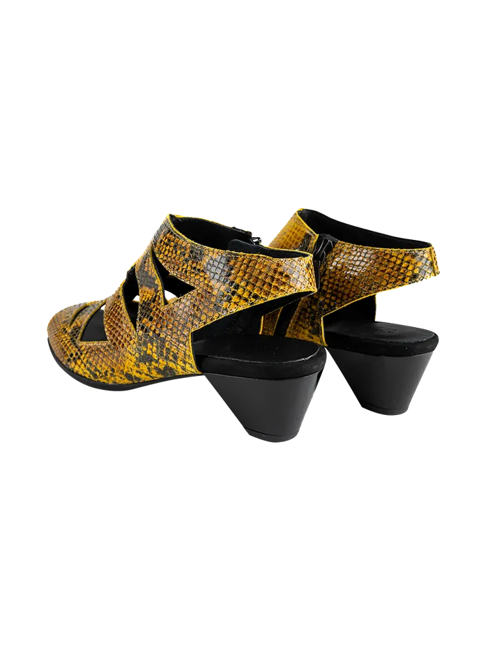 Iziako sandals Iziako sandals