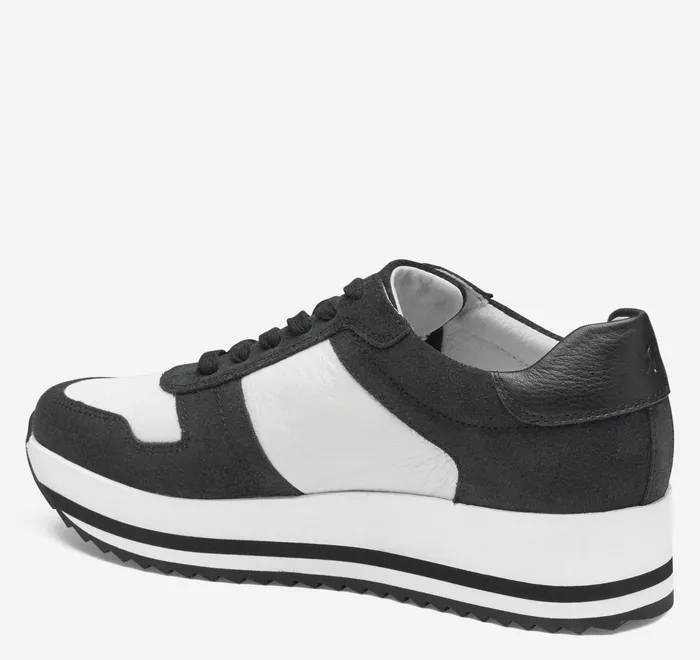 JohnstonandMurphy Sneakers Gracie Colorblock LaceUp Black Suedewhite Calfskin 8211 Women JohnstonandMurphy Sneakers Gracie Colorblock LaceUp Black Suedewhite Calfskin 8211 Women
