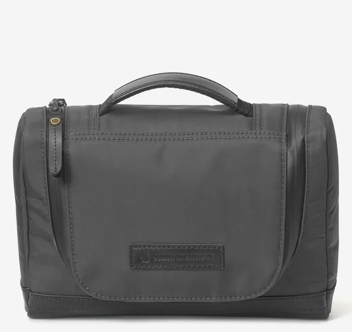JohnstonandMurphy Travel Accessories Hudson Waterproof Travel Kit Black 8211 Men JohnstonandMurphy Travel Accessories Hudson Waterproof Travel Kit Black 8211 Men