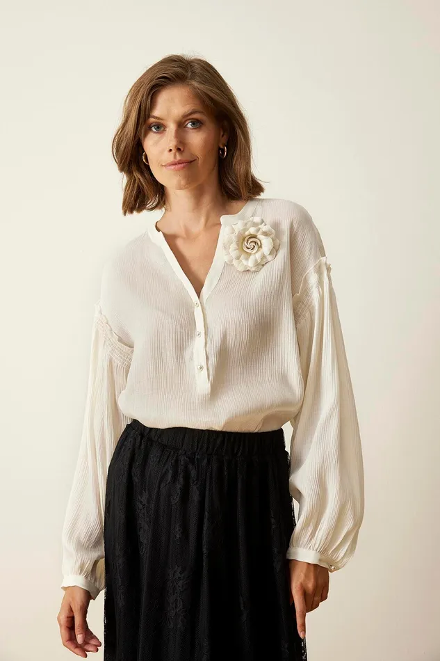 LILLA BLOUSE 15939 020 Off White 020 Women IN FRONT BLOUSES SHIRTS