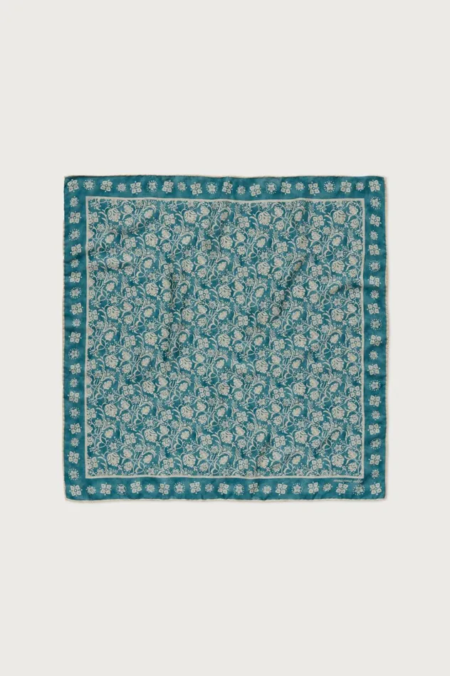 Men BANDANA 8211 Cashmere Bandana 8211 Turchese Massimo Alba Scarves and Stoles Men BANDANA 8211 Cashmere Bandana 8211 Turchese Massimo Alba Scarves and Stoles
