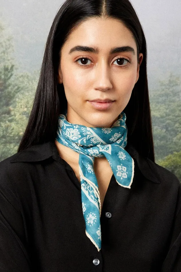 Men BANDANA 8211 Cashmere Bandana 8211 Turchese Massimo Alba Scarves and Stoles Men BANDANA 8211 Cashmere Bandana 8211 Turchese Massimo Alba Scarves and Stoles
