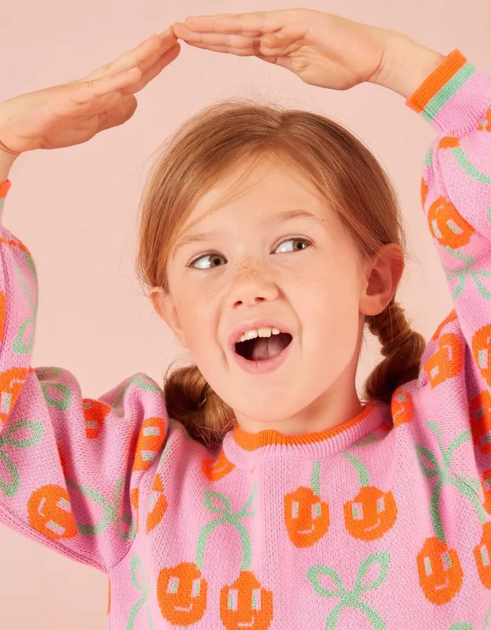 Oilily Pullovers and Cardigans Girls Kersje Pullover Fuchsia Pink Oilily Pullovers and Cardigans Girls Kersje Pullover Fuchsia Pink