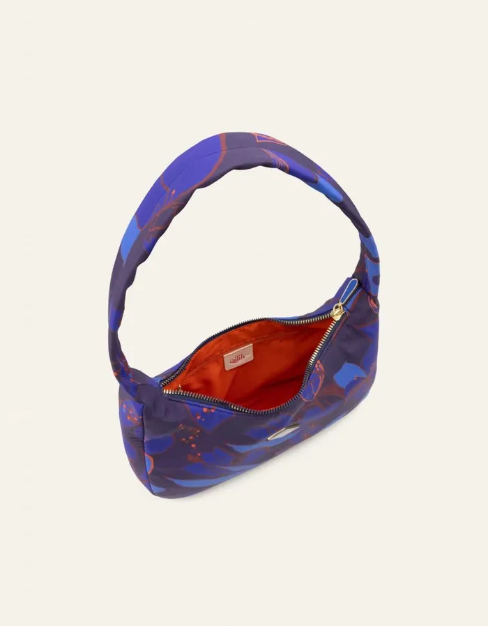 Oilily Shoulder Bags Bags Heaven Hobo Bag Sketchy Flowereclipse