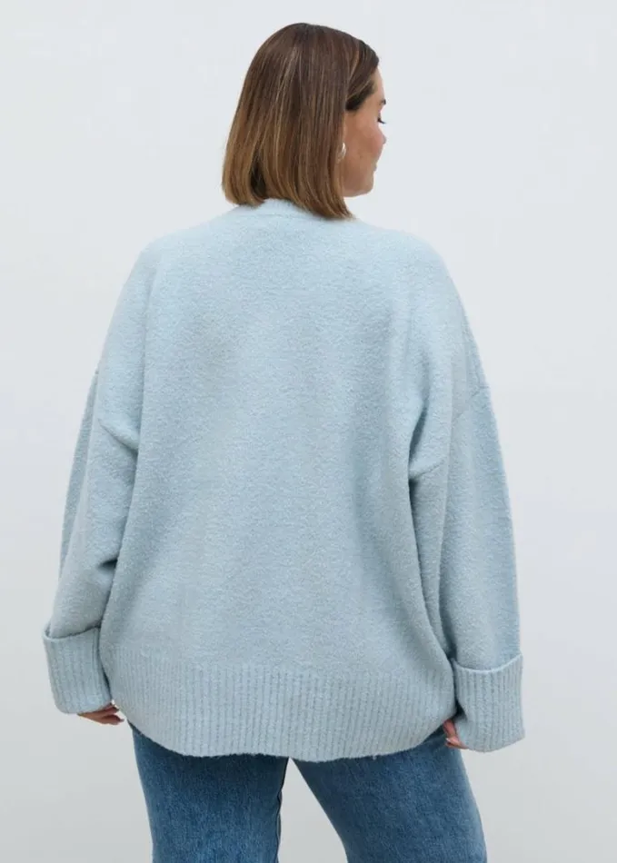 Pretty Lavish Knitwear Camille Oversized Borg Knit Jumper Curve Pale Blue 8211 Women