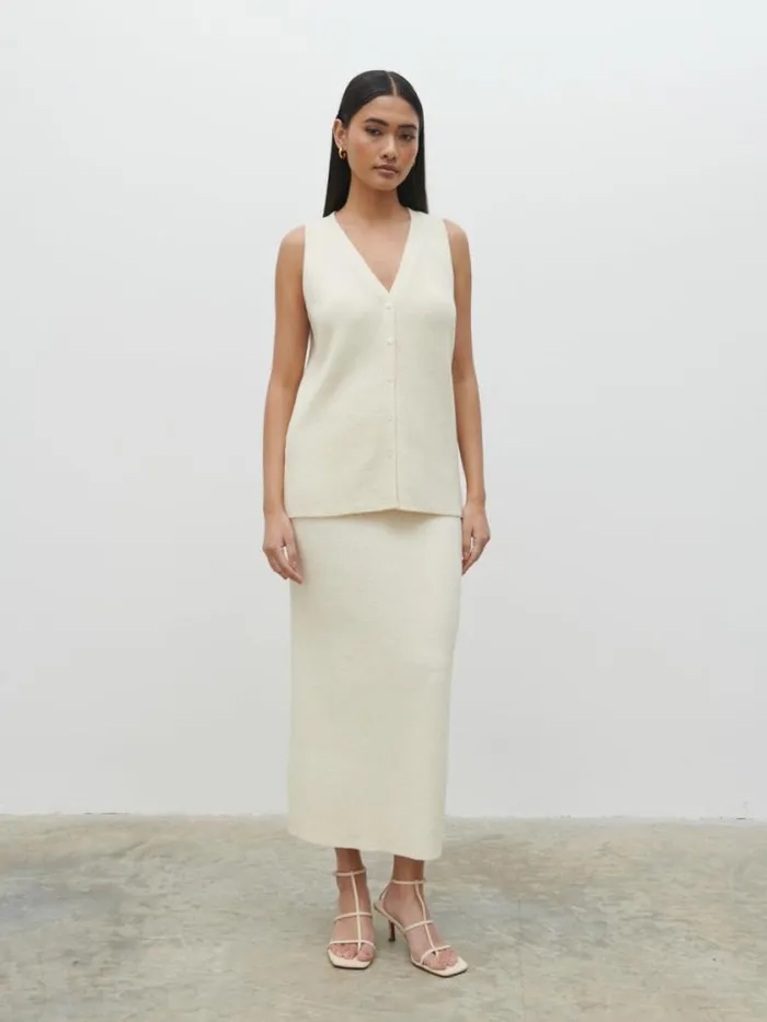 Pretty Lavish Knitwear Kourtney Knit Waistcoat Cream 8211 Women