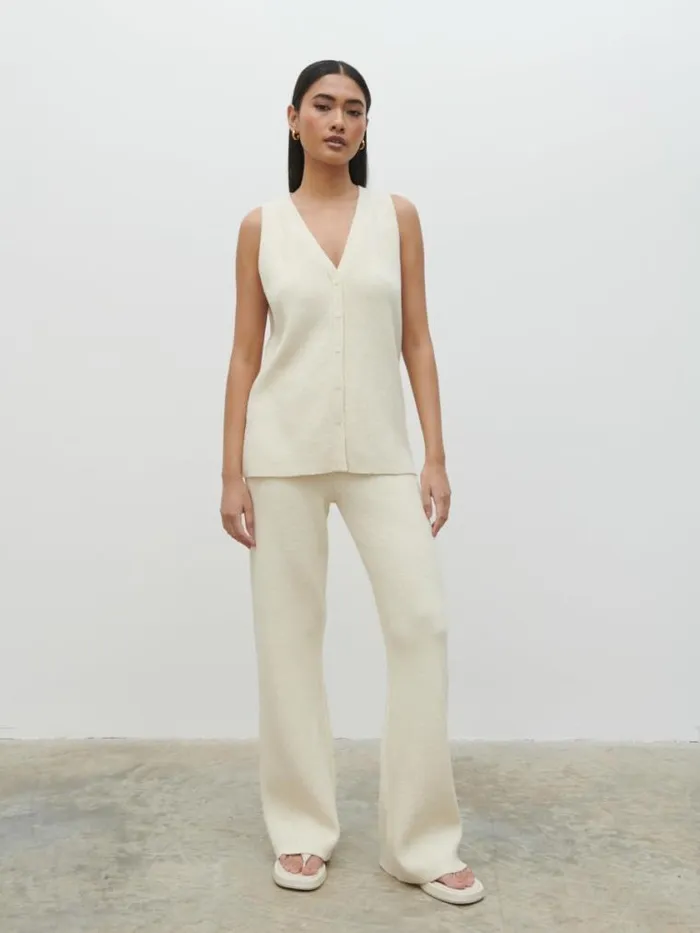 Pretty Lavish Knitwear Kourtney Knit Waistcoat Cream 8211 Women