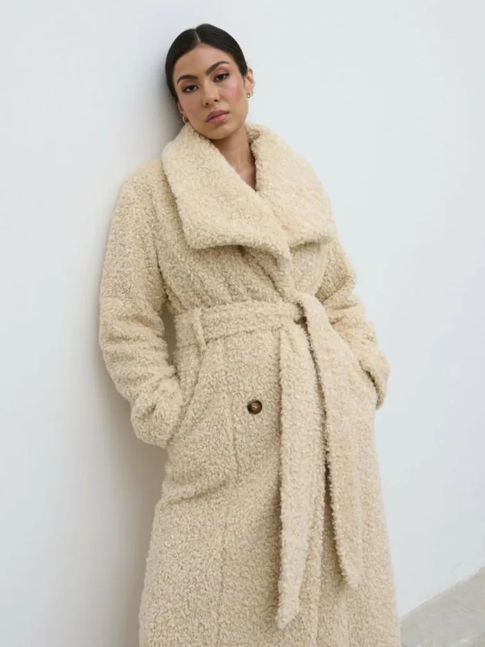 Pretty Lavish Outerwear Mahli Shaggy Texture Robe Coat Cream 8211 Women