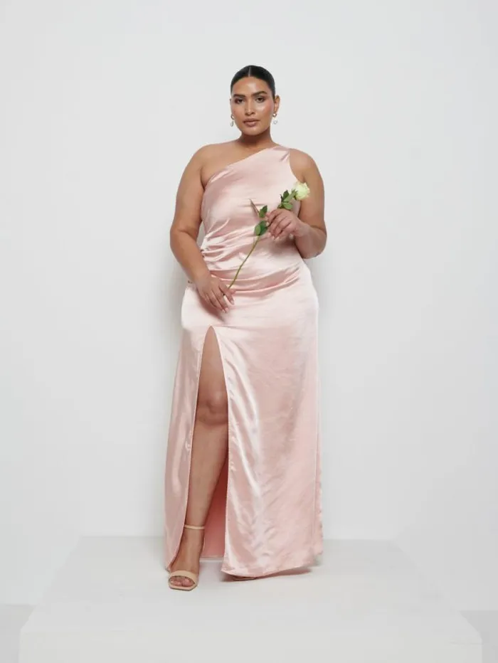 Pretty Lavish Satin Bridesmaid Dresses Amelia Ruched Maxi Bridesmaid Dress Curve Blush 8211 Women