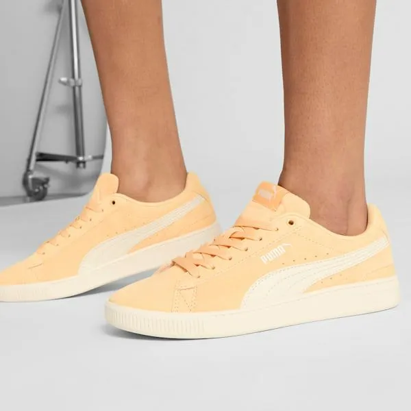 Puma Lifestyle Vikky V3 039s Wide Sneakers Almost Apricotalpine Snow 8211 Women