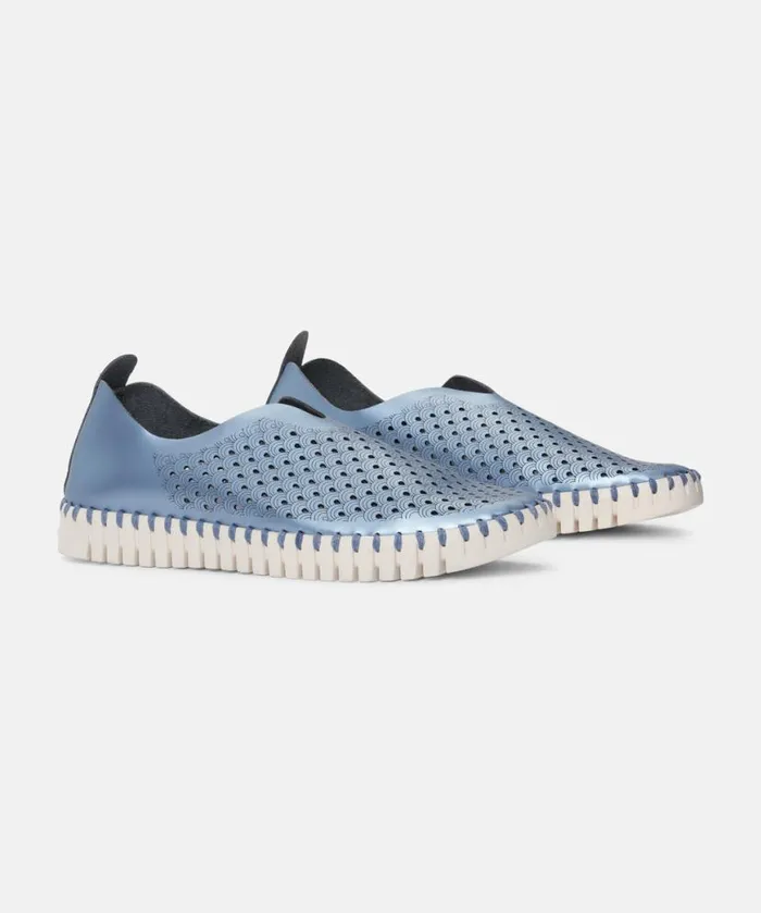 Shoes Ilse Jacobsen Tulip Flats Flats 8211 Metallic Blue Shoes Ilse Jacobsen Tulip Flats Flats 8211 Metallic Blue