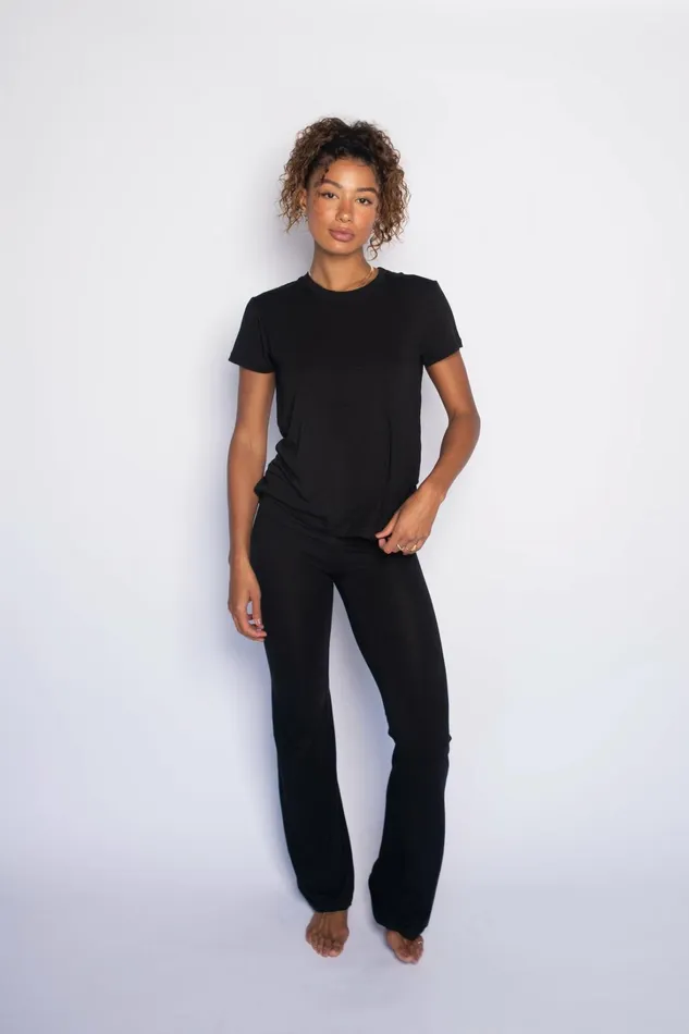 Skatie Basics Bestie Tee Jersey Black 8211 Women