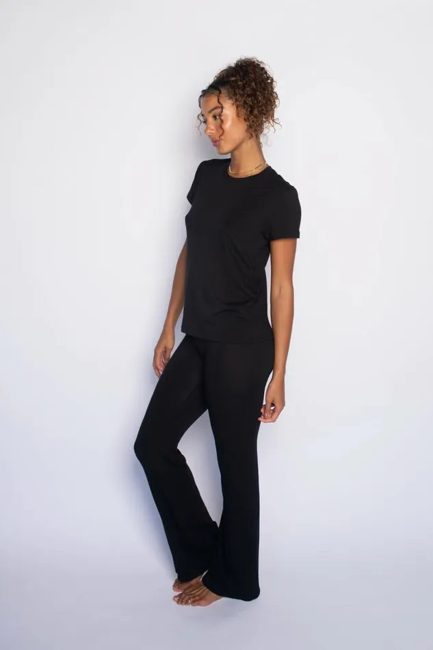 Skatie Basics Bestie Tee Jersey Black 8211 Women