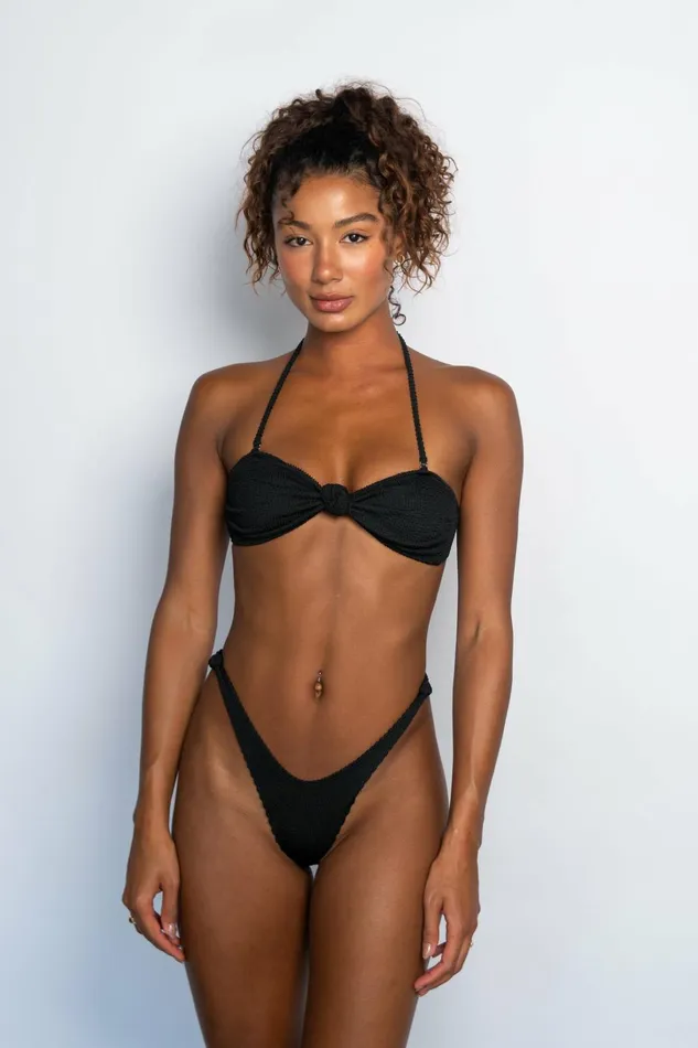 Skatie Tops Lyndi Bikini Top Onyx 8211 Women
