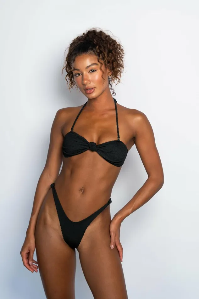 Skatie Tops Lyndi Bikini Top Onyx 8211 Women