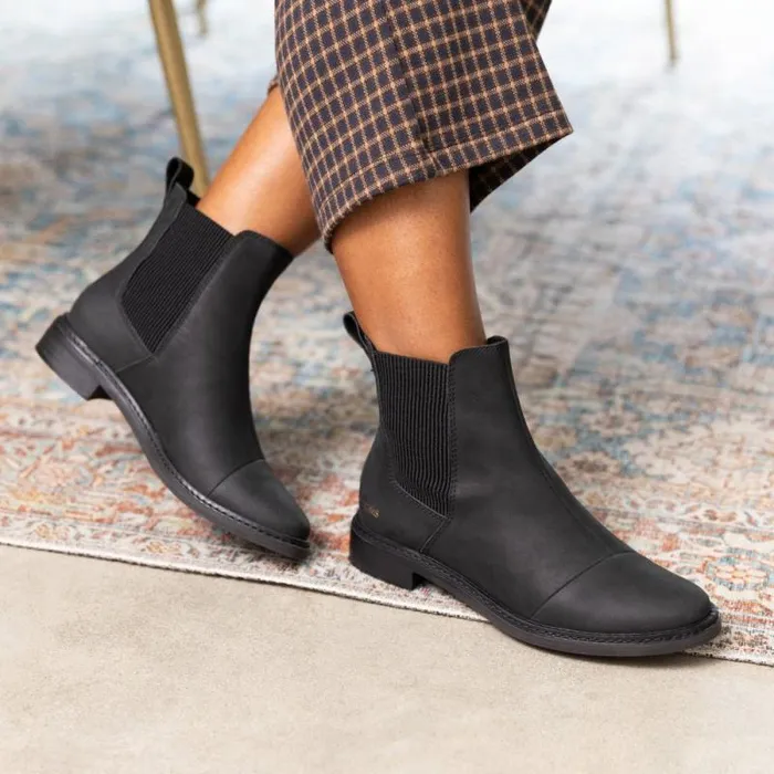 Toms Boots and Booties Charlie Boot Black Leather 8211 Women