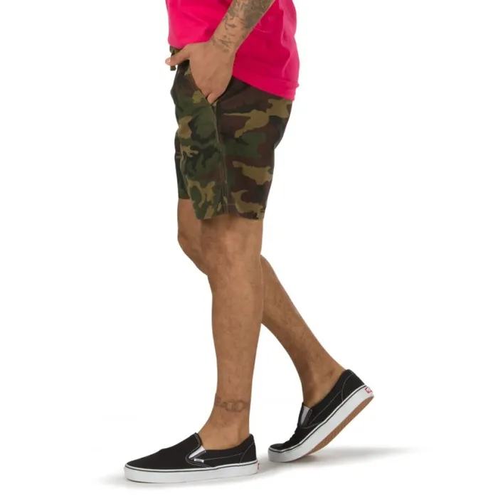 Vans Range 188243 Short Camo Men Shorts and Boardshorts Vans Range 188243 Short Camo Men Shorts and Boardshorts
