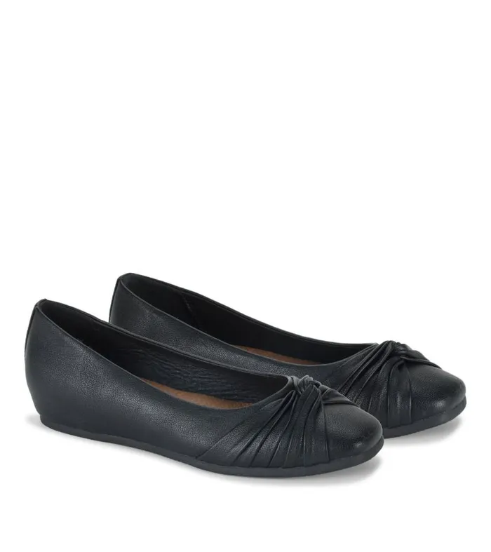 Women Baretraps Flats and Loafers Chainey Casual Flat Black