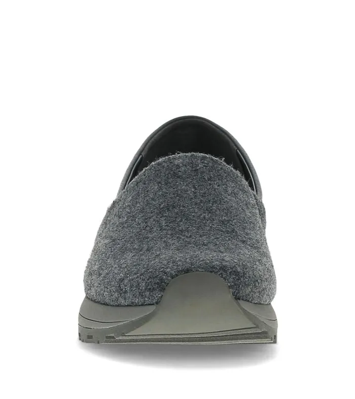 Women Baretraps Flats and Loafers Gennie Slip On Dark Grey