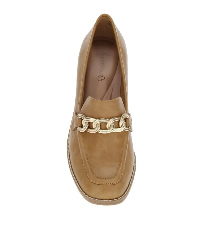 Women Baretraps Flats and Loafers Wendee Loafer Light Almond
