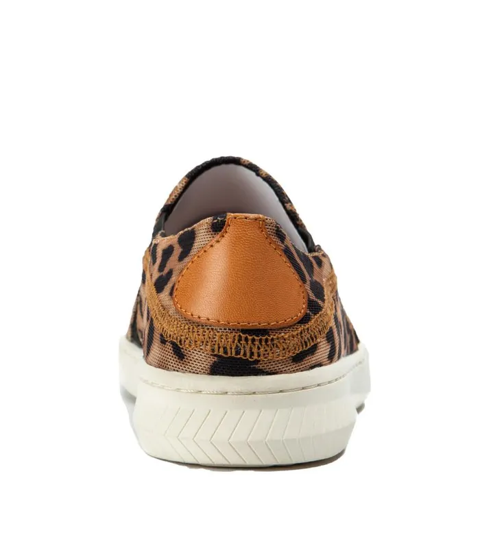 Women Baretraps Sneakers Yadier Slip On Sneaker Auburn Leopard