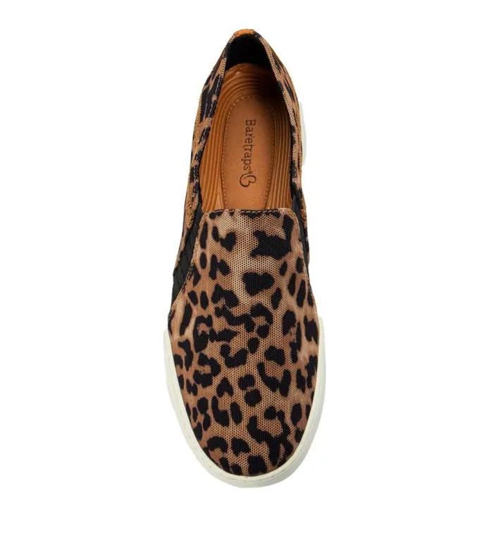 Women Baretraps Sneakers Yadier Slip On Sneaker Auburn Leopard